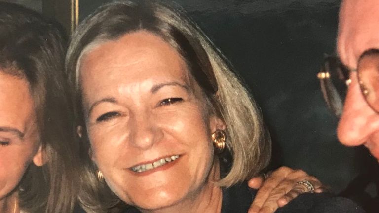 Sally Challen: esposa 'abusada' que mató a su esposo lanza un llamamiento histórico