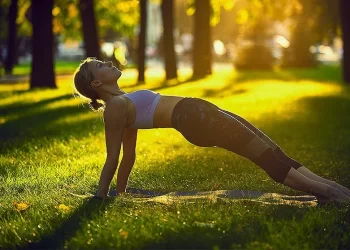 Cómo la ciencia valida los beneficios del yoga para la salud