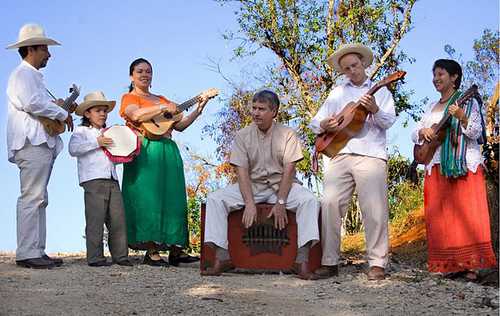 La magia de Son Jarocho: Un viaje por la música tradicional veracruzana