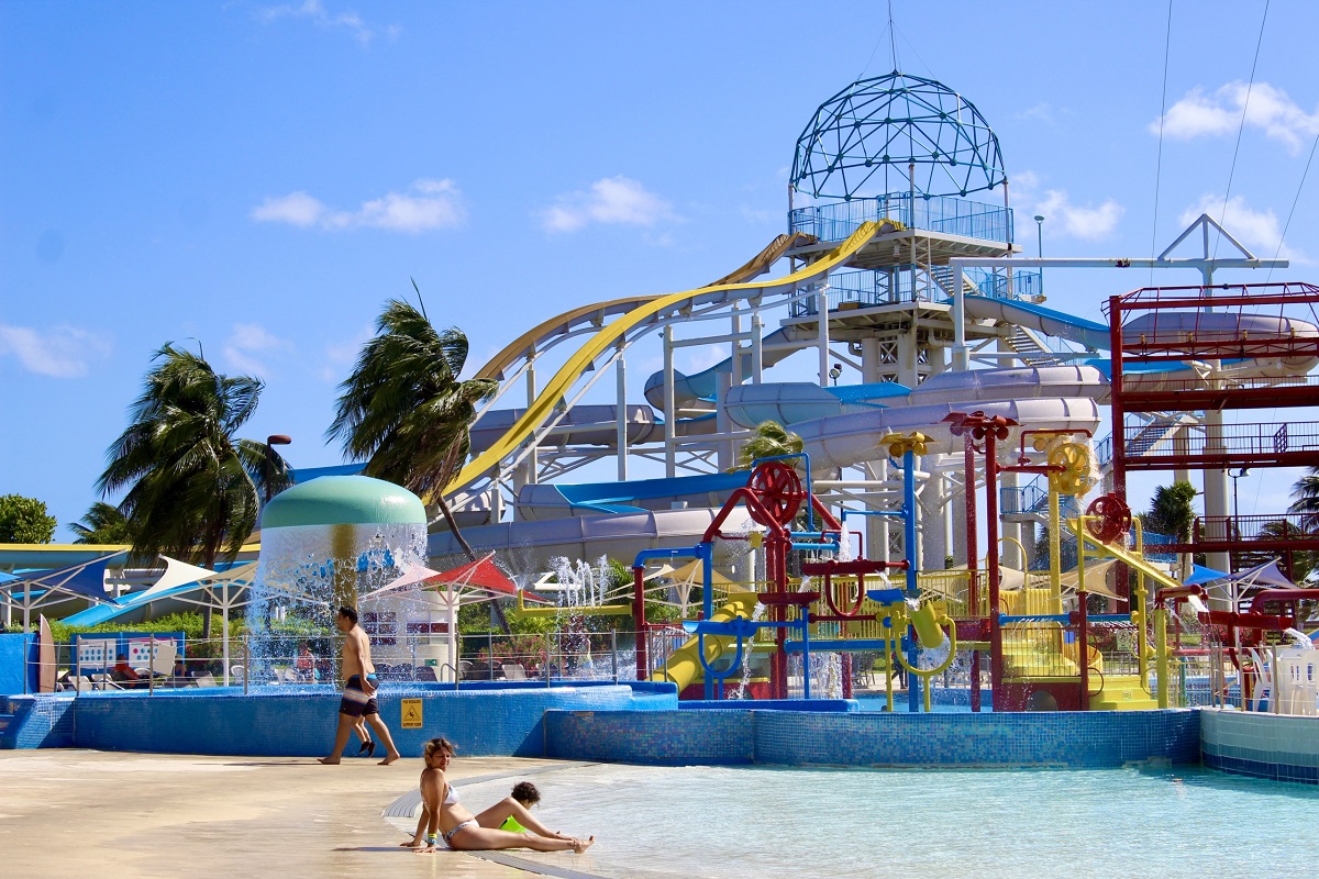 ventura park cancun